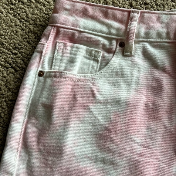 NWOT PacSun High Rise Festival pink white tie dye cut off shorts 25 - Picture 5 of 11